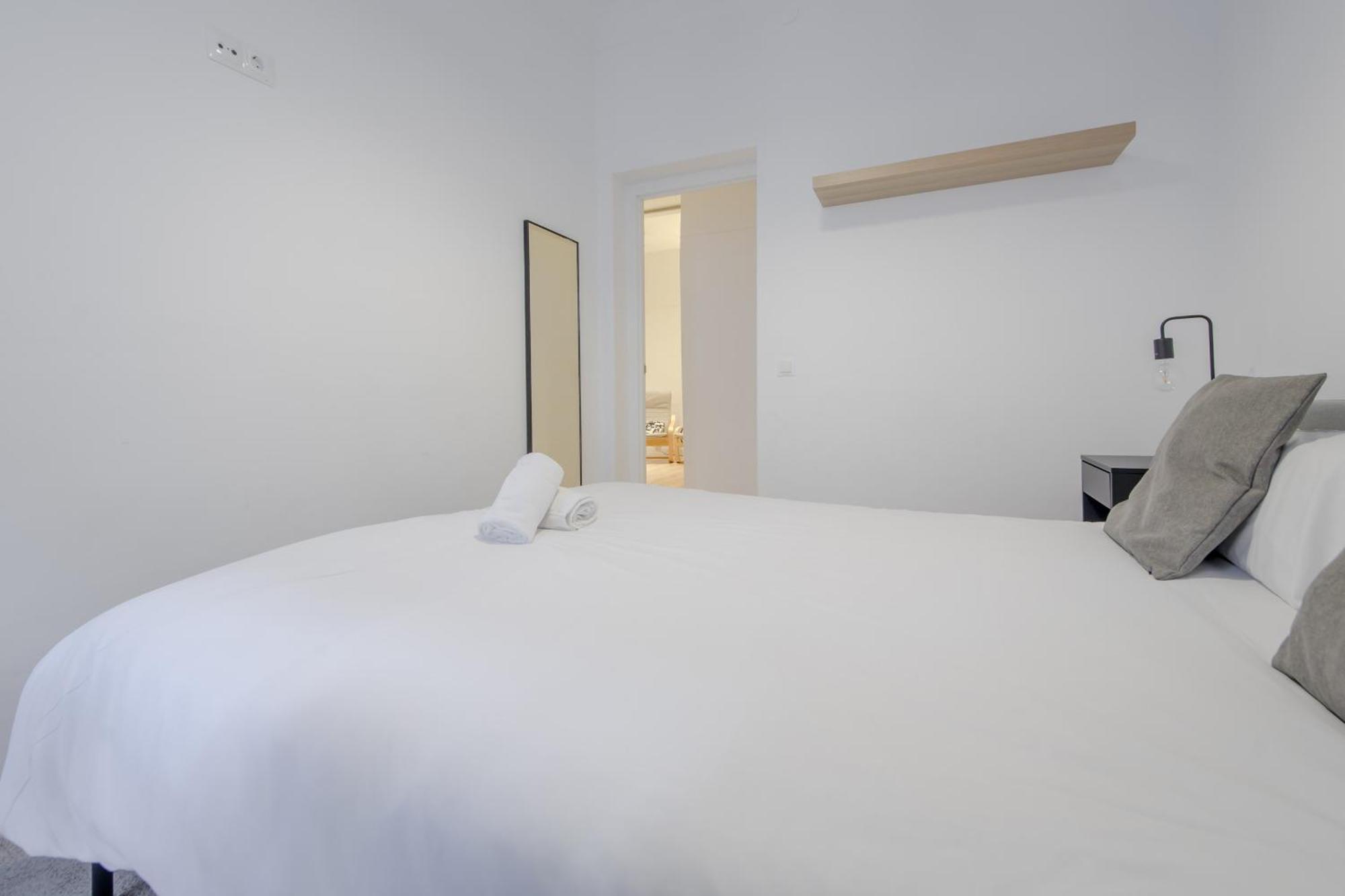 Premium Apt Para 9Pax En Calle Olmo - Centro De Madrid E1 מראה חיצוני תמונה