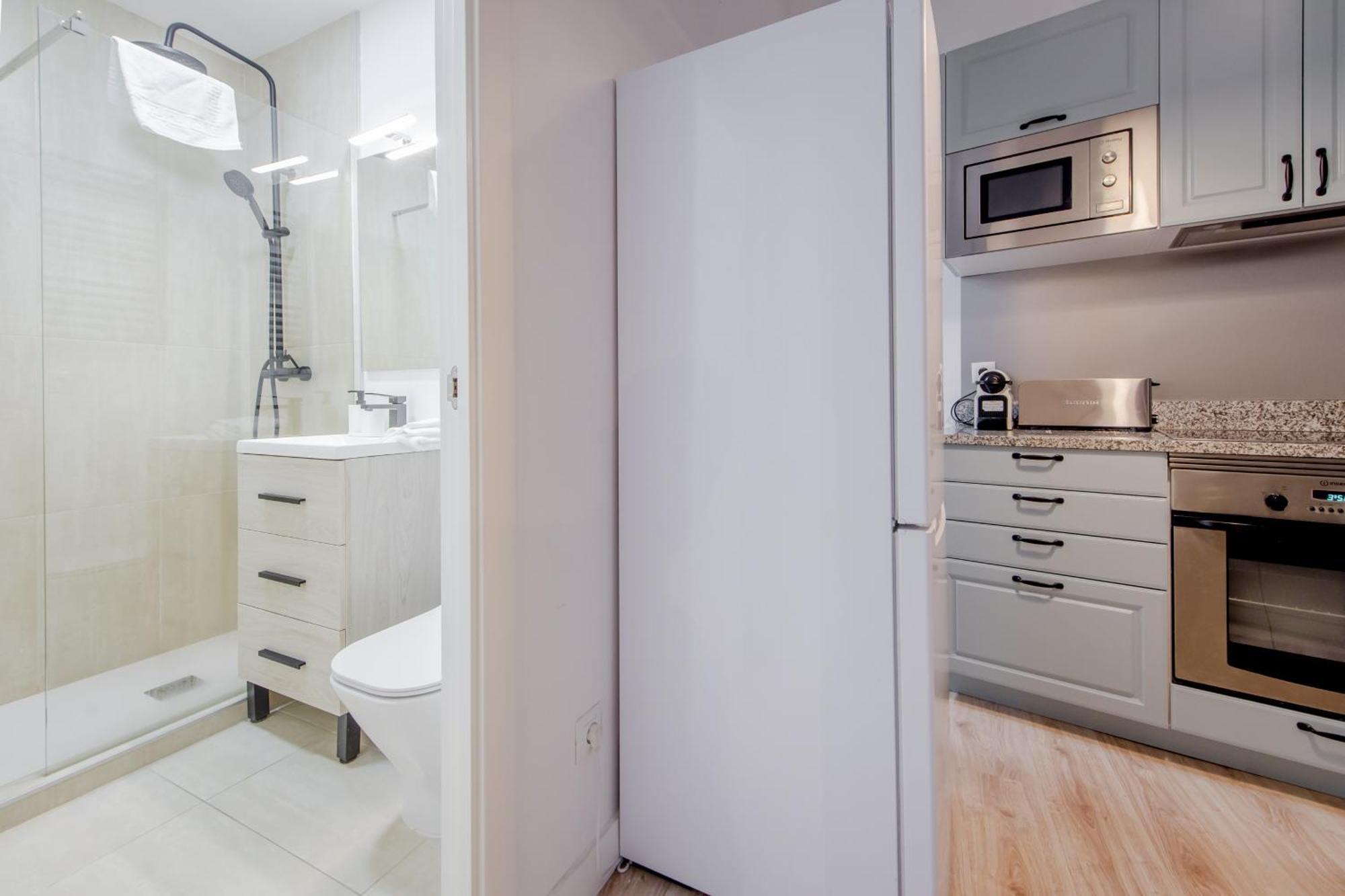 Premium Apt Para 9Pax En Calle Olmo - Centro De Madrid E1 מראה חיצוני תמונה